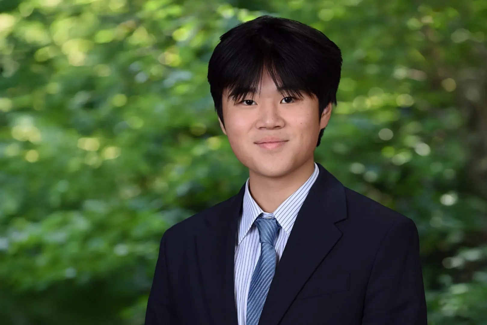 Leon Wang ’26 Named National Merit Scholarship Semifinalist
